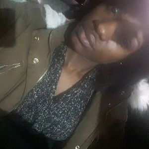 Meet your Posher, Shawna